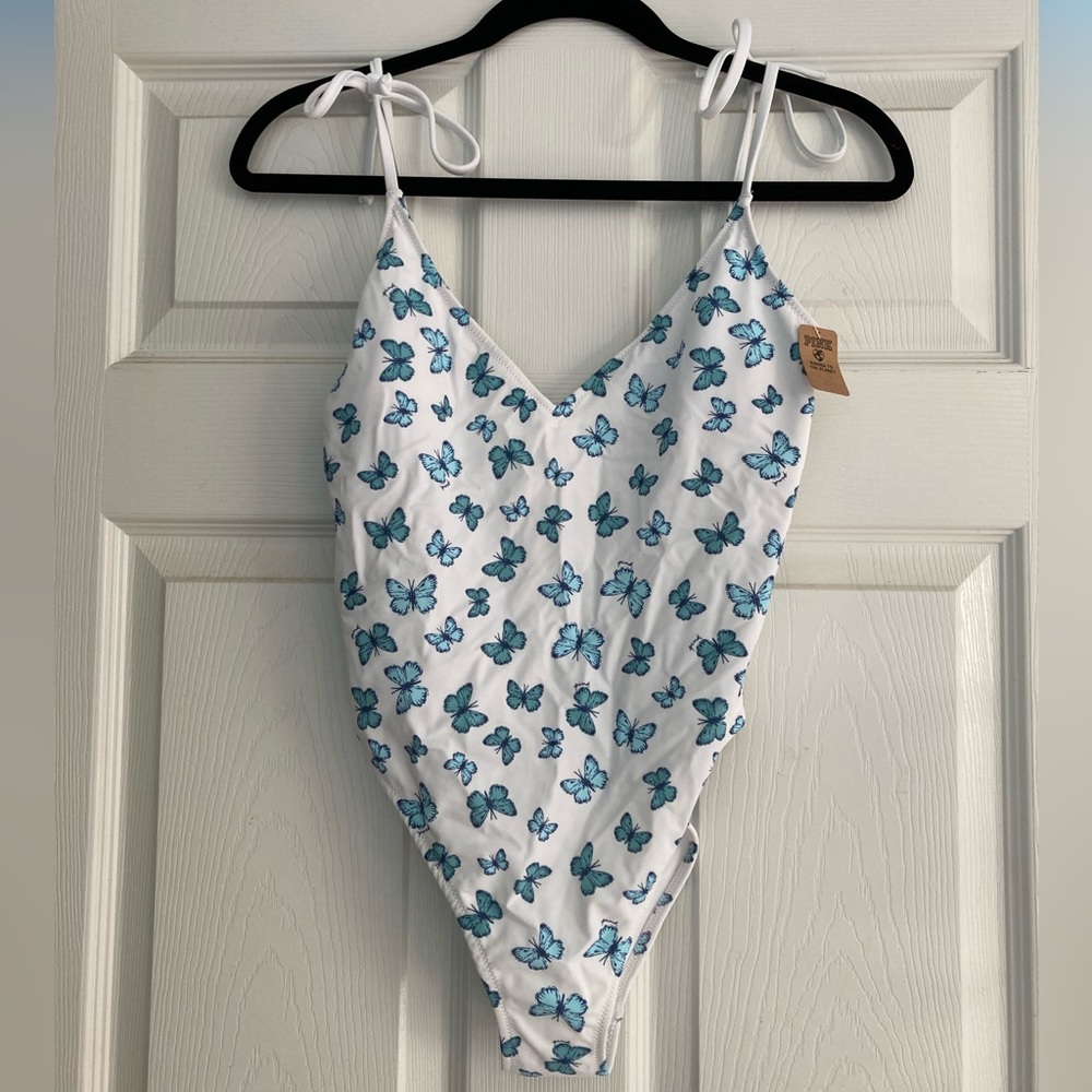 Victoria’s Secret One Piece High Leg Swim. Size: S